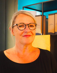 SOPHIE DERONCOURT
